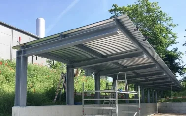 Adani Constructions Métalliques Sàrl - Couvert depot acier zingue au feu tole nervuree construction metallique Adani