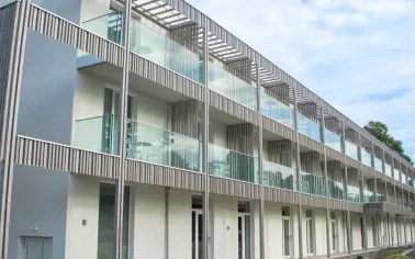 Adani Constructions Métalliques Sàrl - Garde coprs escaliers Barriere tout verre secrise construction metallique Adani